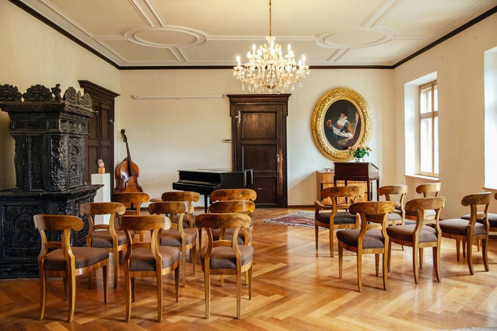 Schlossgut Tunzenberg Mengkofen 外观 照片